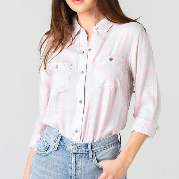 Faherty Women’s Malibu Shirt - Picture 1 of 6